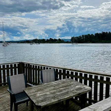 Vacation By The Fjord *